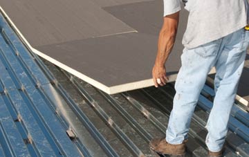 benefits of insulating Stow Maries flat roofing